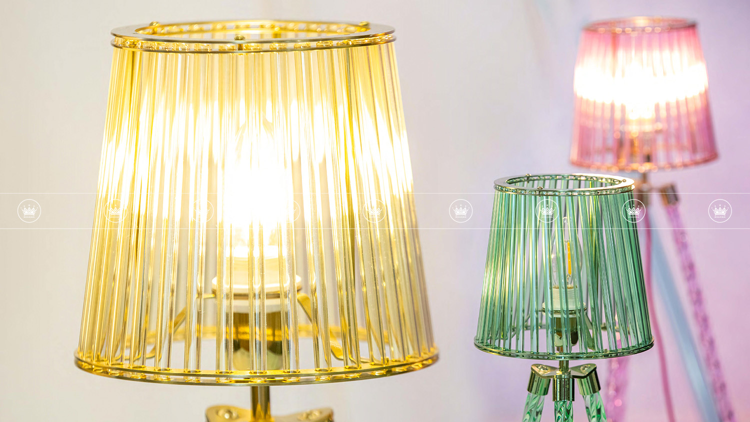 TỔNG HỢP MẪU ĐÈN ĐỨNG ĐẸP, SANG TRỌNG 8