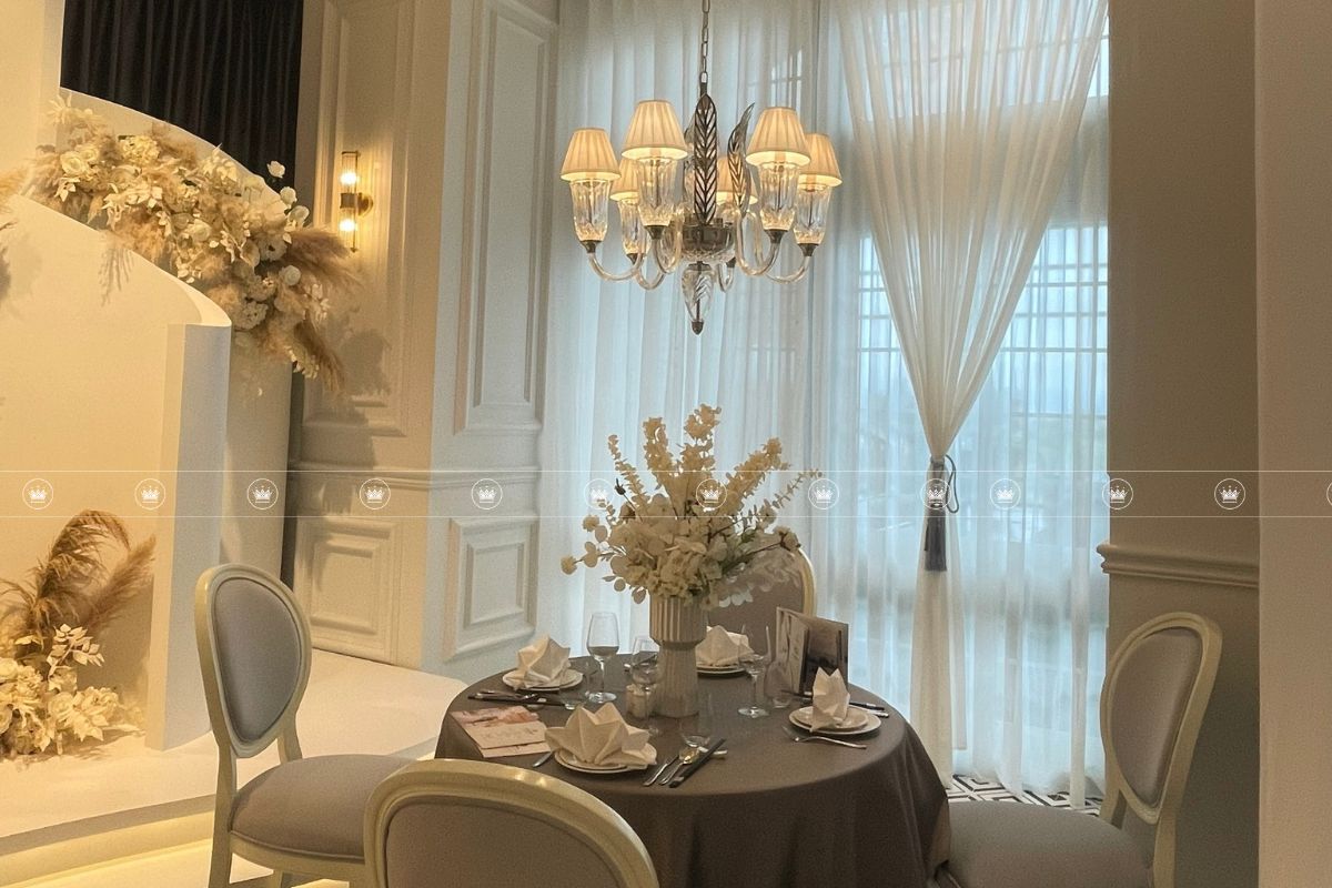 Tư vấn & thiết kế, lắp đặt đèn trang trí sảnh chờ khách sạn MIKAZUKI tại Đà Nẵng 5
