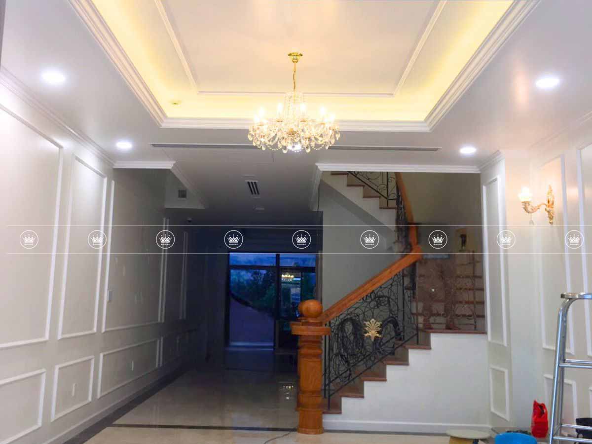 Tư vấn, thiết kế & thi công lắp đặt đèn pha lê trang trí phòng khách tại nhà anh Nghĩa  - Phường 4 - Quận Tân Bình 2